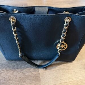 Michael Kors Susannah Black Tote Purse with Gold Details New